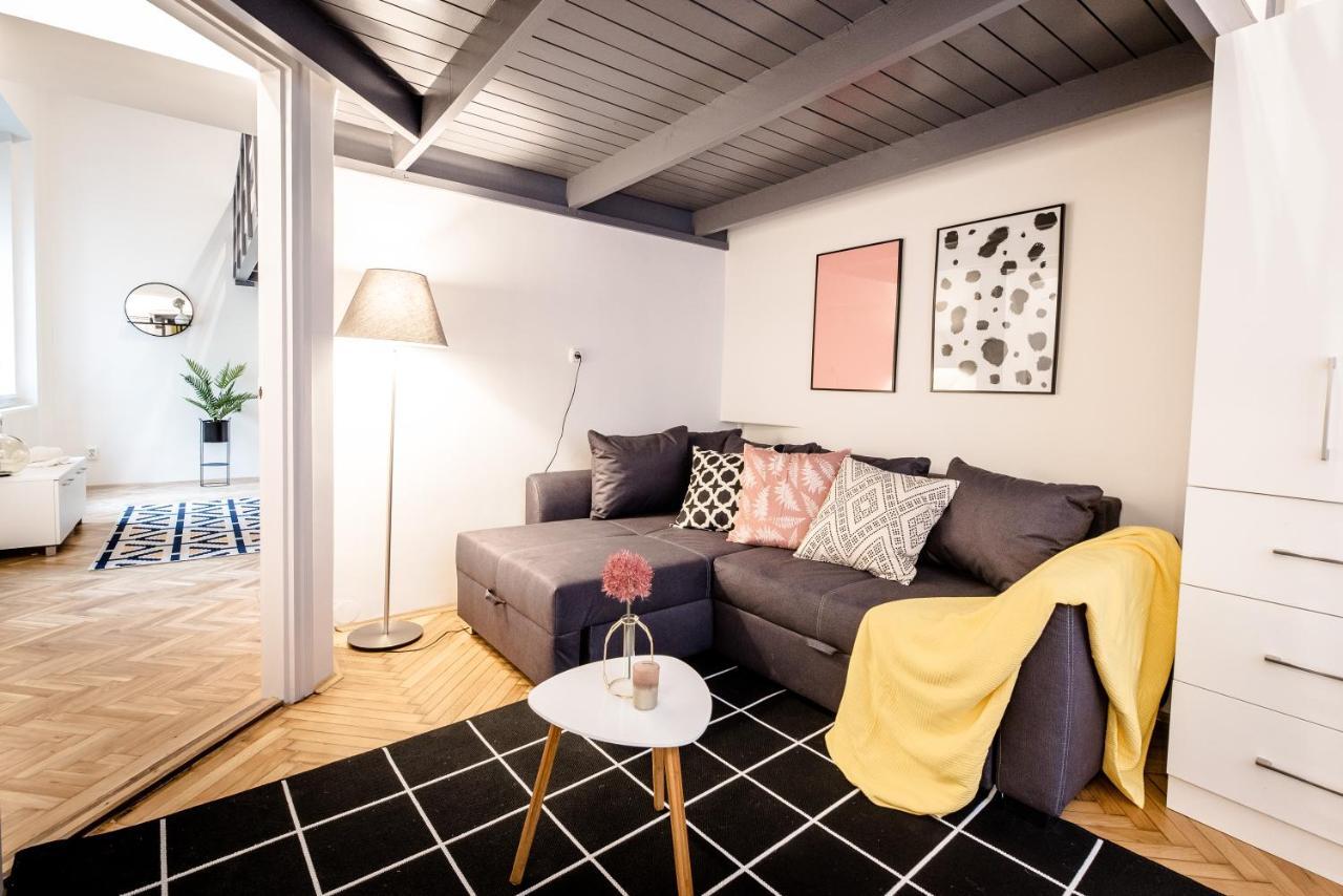 Rainbow Dream Apartment Будапеща Екстериор снимка