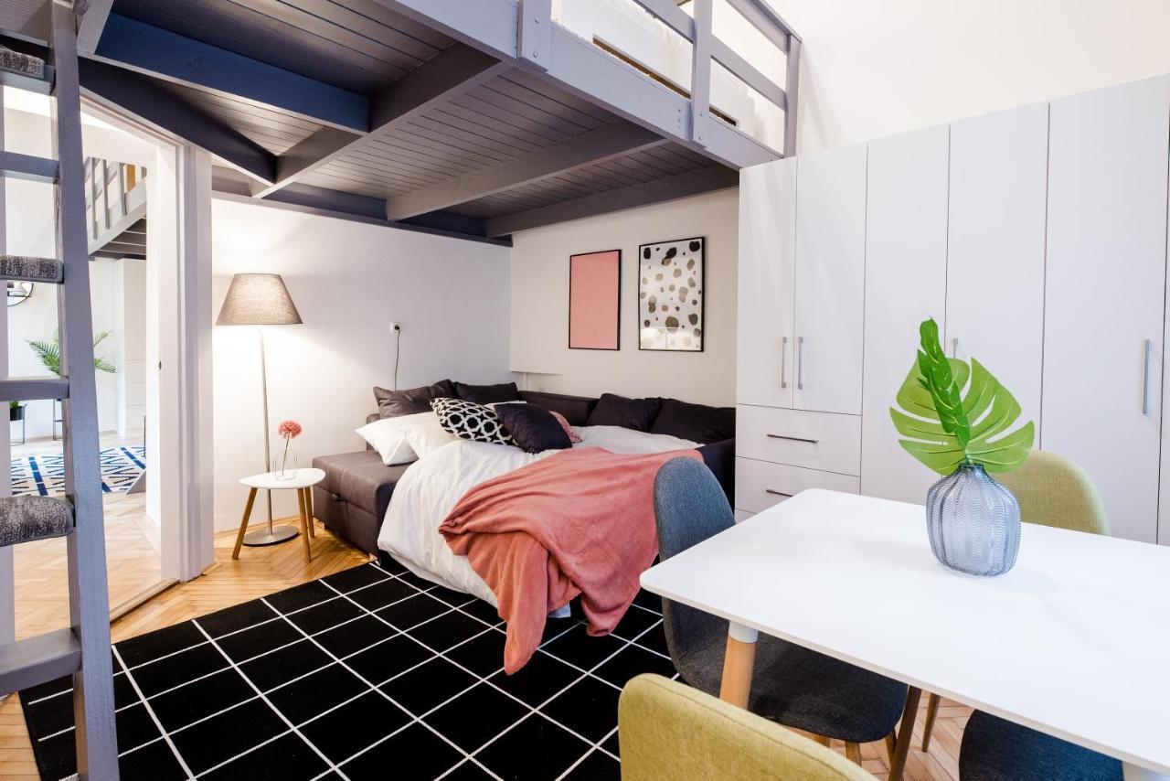 Rainbow Dream Apartment Будапеща Екстериор снимка