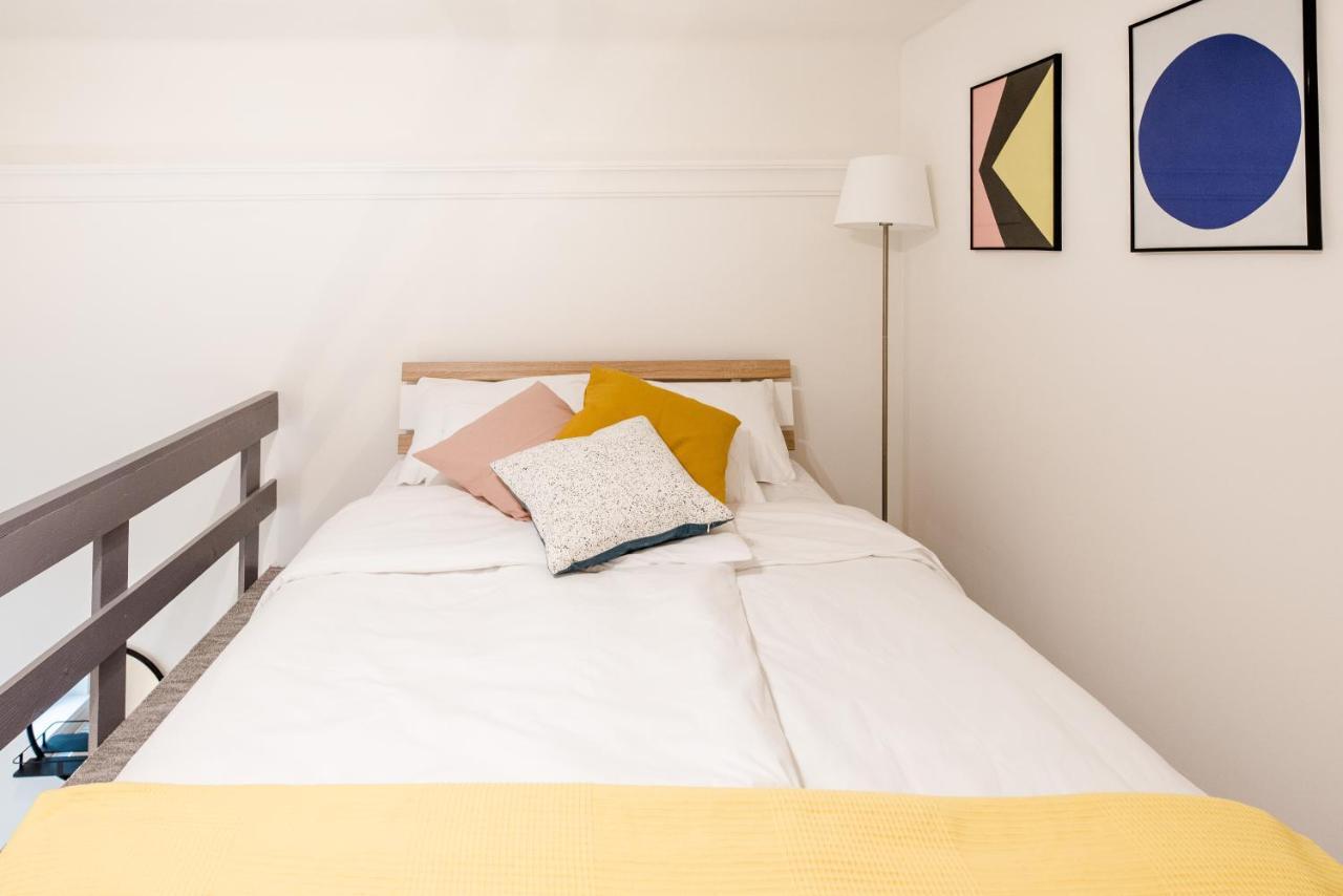 Rainbow Dream Apartment Будапеща Екстериор снимка